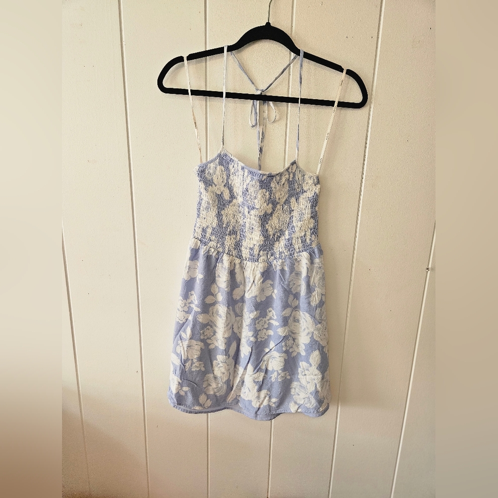 Forever 21 Blue and White Floral Dress